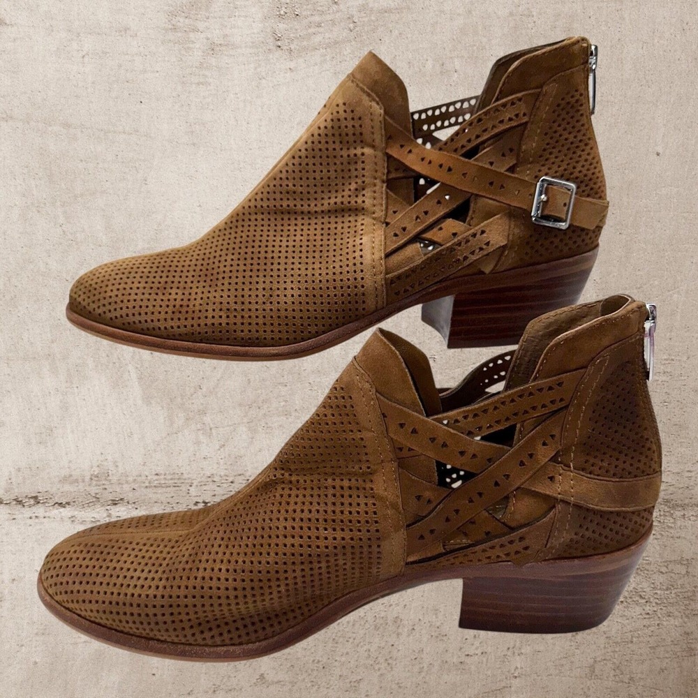 Vince Camuto Women Pranika Seed Brown True Suede Perforated Bootie Boot 9.5 EU41 - Picture 8 of 14